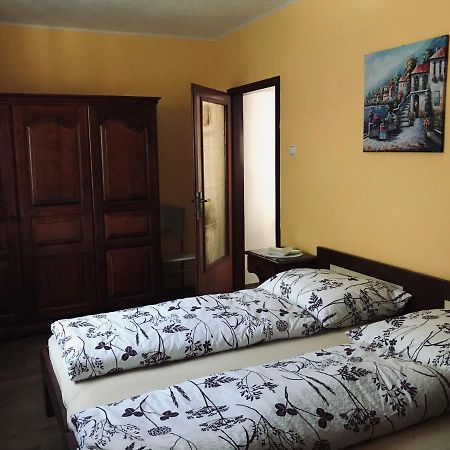 Apartma Evi Zaga Екстериор снимка