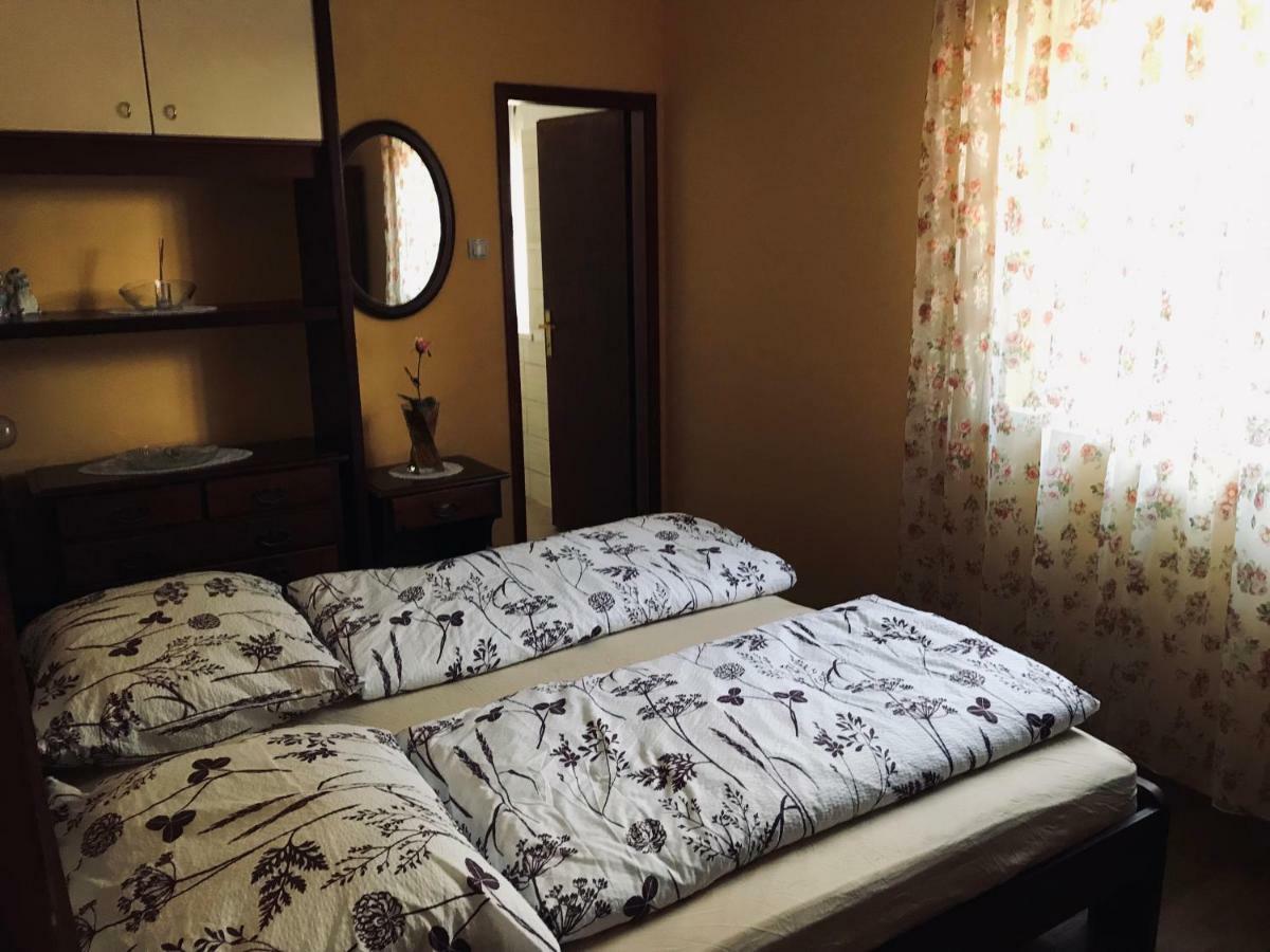 Apartma Evi Zaga Екстериор снимка
